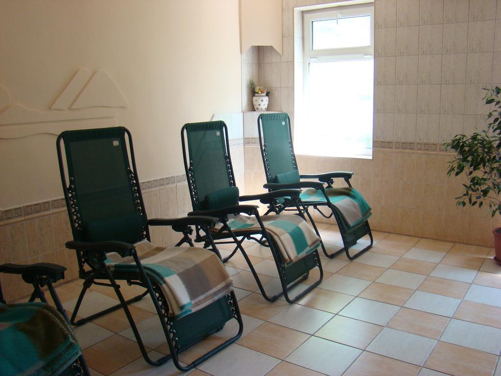 Penzion Areal Zamma Rožňava Extérieur photo