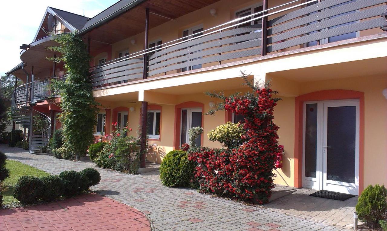 Penzion Areal Zamma Rožňava Extérieur photo